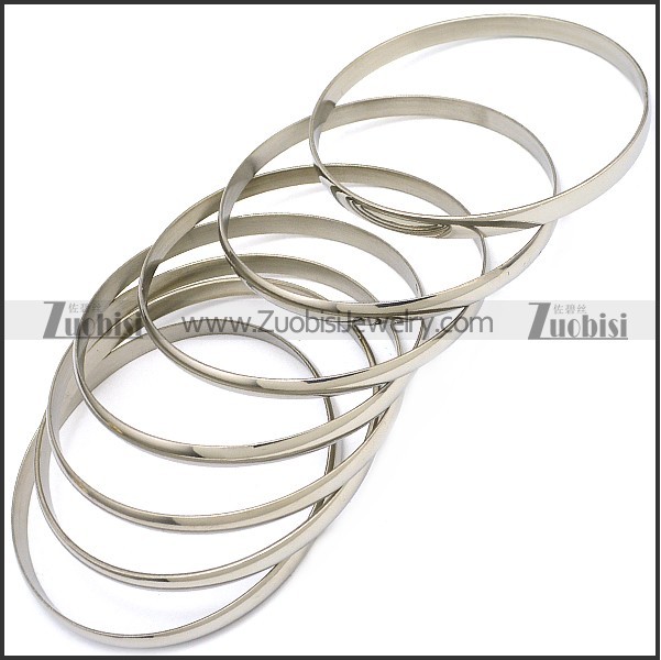 Stainless Steel Bangles b008732