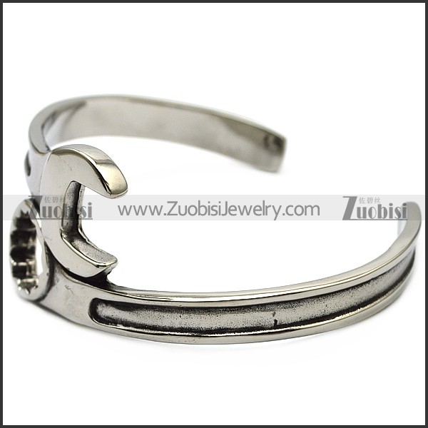 Stainless Steel Bangles b008871