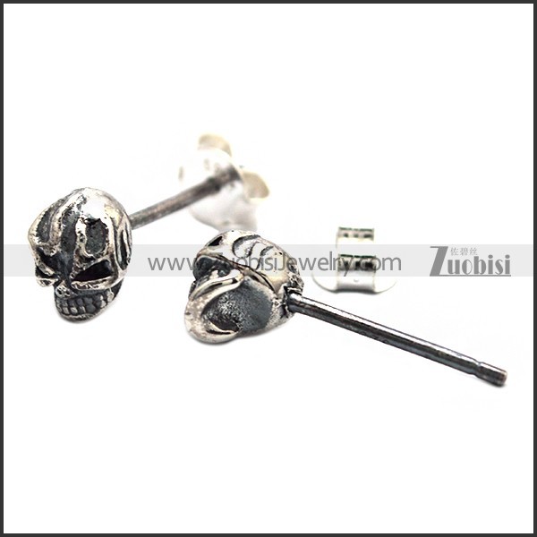 925 Sterling Silver Earring e002033
