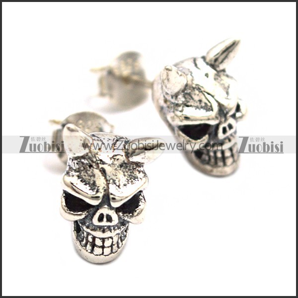 925 Sterling Silver Earring e002036