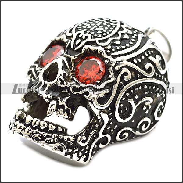 53mm big black skull pendant with 2 clear ruby zircons p001597