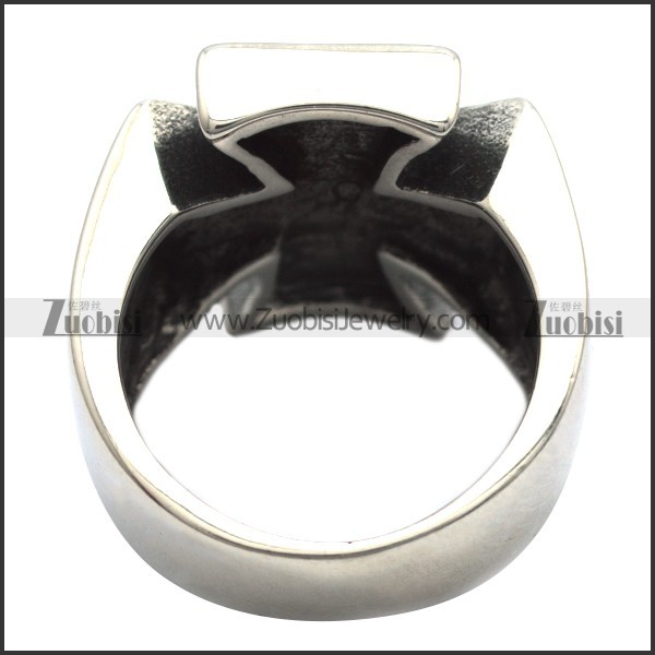 Mens Skull Ring in Stainless Steel for Motorcycle Bikers -r000750