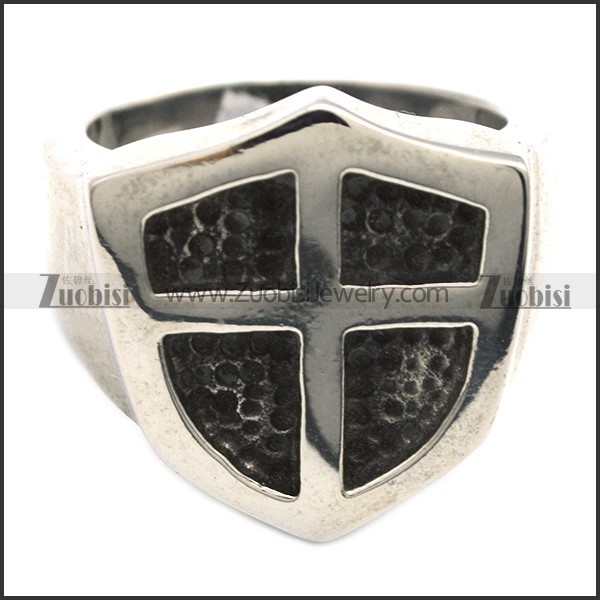 Simple Shield Ring r002312