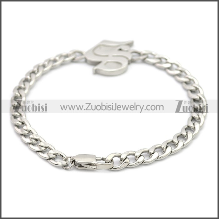Stainless Steel Bracelet b009900S