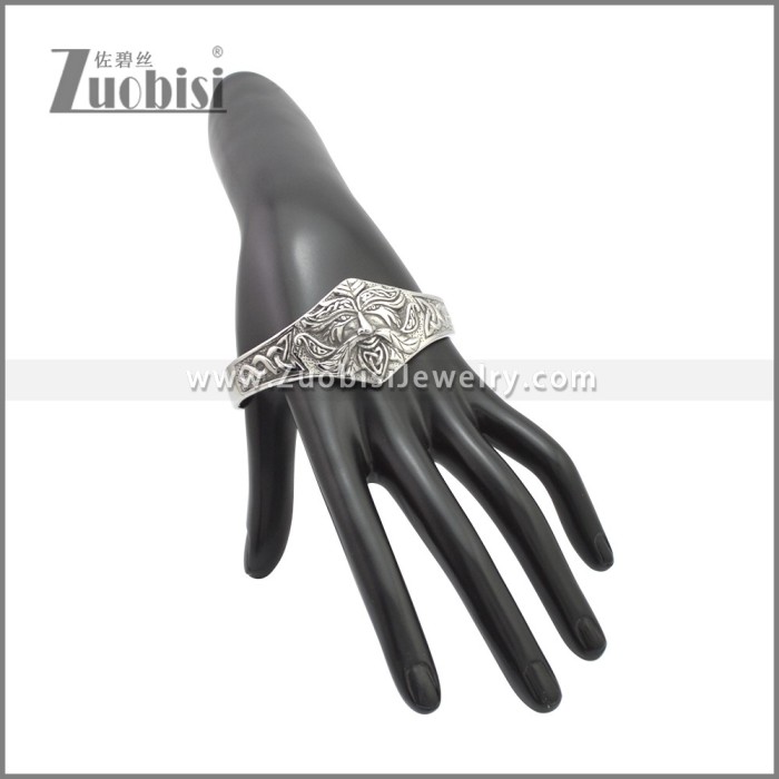 Stainless Steel Bracelet b010097SA
