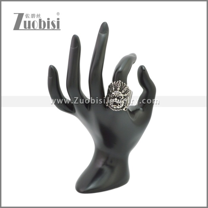 Stainless Steel Ring r008817SA