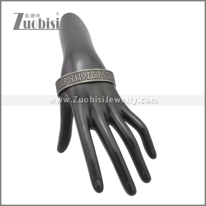 Stainless Steel Bangle b010167A
