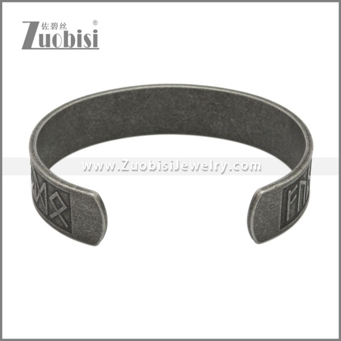 Stainless Steel Bangle b010167A