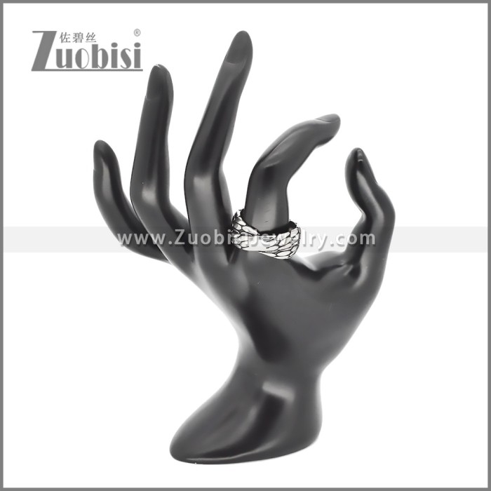 Stainless Steel Ring r009779