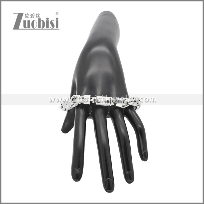 Stainless Steel Bracelets b010518S