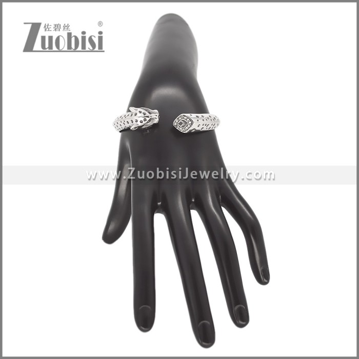 Stainless Steel Bracelet b010706
