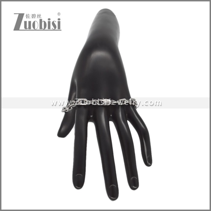 Stainless Steel Bracelets b010741A