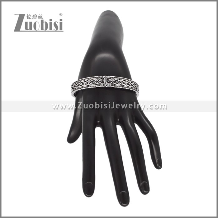 Stainless Steel Bangle b010744