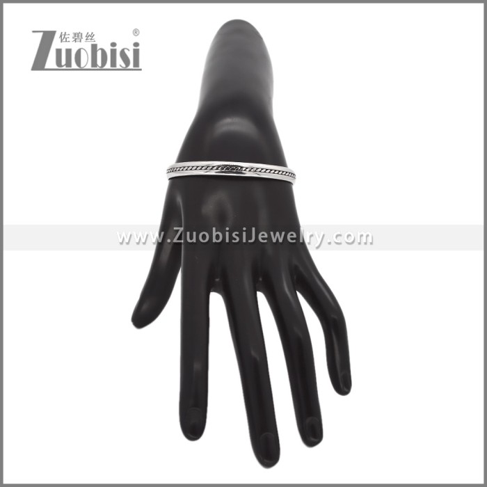Stainless Steel Bangle b010868