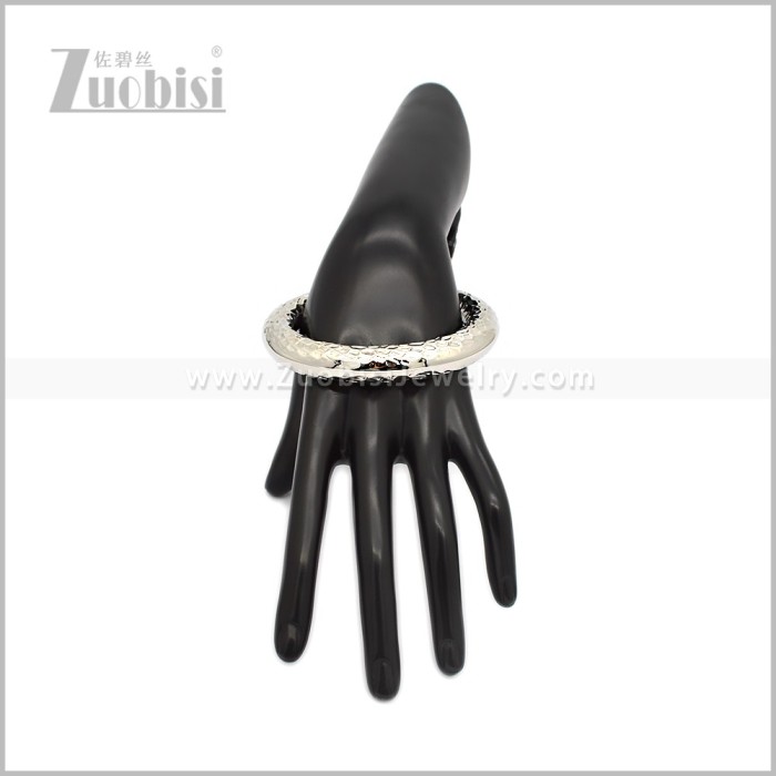 Stainless Steel Bangle b010983S2