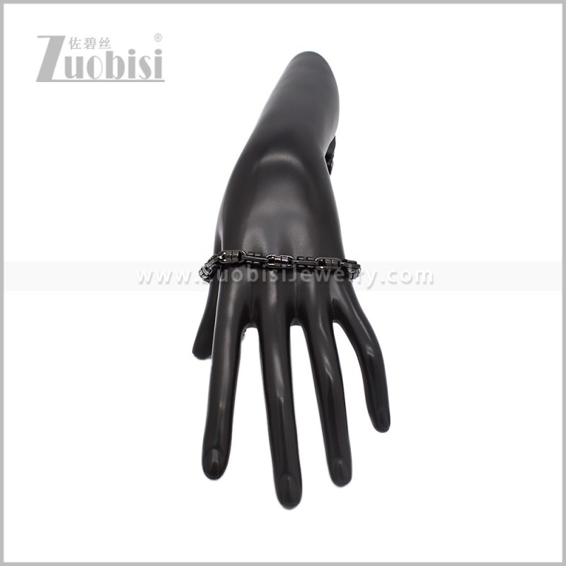 Stainless Steel Bracelets b011046H