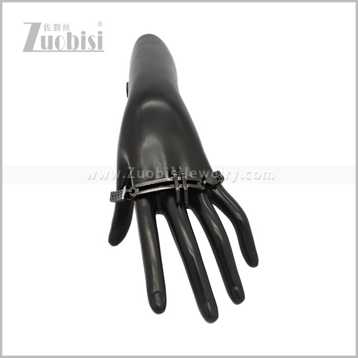 Stainless Steel Bracelets b011096H