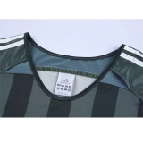 05-06 Newcastle United Away Retro Jersey Thailand Quality