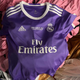 Final version 16-17 Real Madrid Away Retro Jersey Thailand Quality