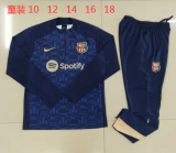 Young 24-25 Barcelona (clear) Sweater tracksuit set