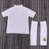 Kids kit 04-05 Real Madrid home (Retro Jersey) Thailand Quality