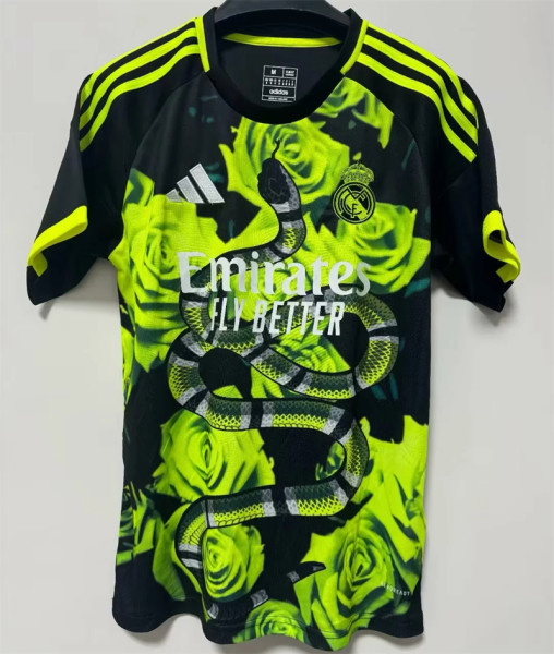 25-26 Real Madrid (Training clothes) Fans Version Thailand Quality