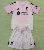 Kids kit 25-26 Liverpool (Goalkeeper) Thailand Quality