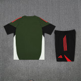 25-26 Bayern München (Training clothes) Set.Jersey & Short High Quality