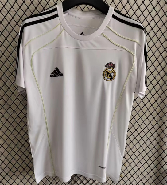 25-26 Real Madrid (Training clothes) Fans Version Thailand Quality