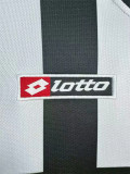 01-02 Juventus FC home Retro Jersey Thailand Quality