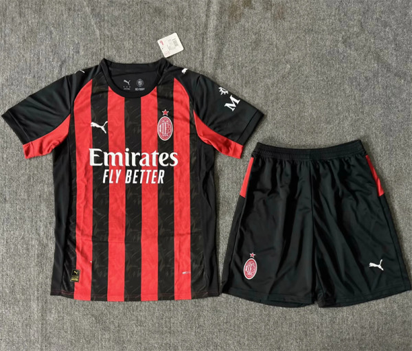25-26 AC Milan home Set.Jersey & Short High Quality