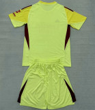 25-26 SL Benfica (Goalkeeper) Set.Jersey & Short High Quality
