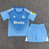 Kids kit 25-26 Newcastle United (Goalkeeper) Thailand Quality