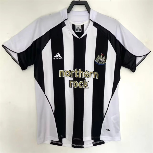 05-06 Newcastle United home Retro Jersey Thailand Quality