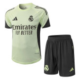 Player Version 25-26 Real Madrid (Training clothes) Set.Jersey & Short High Quality