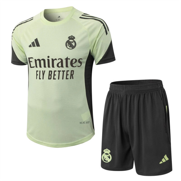 Player Version 25-26 Real Madrid (Training clothes) Set.Jersey & Short High Quality