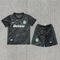 Kids kit 25-26 Sporting Lisbon (Goalkeeper) Thailand Quality