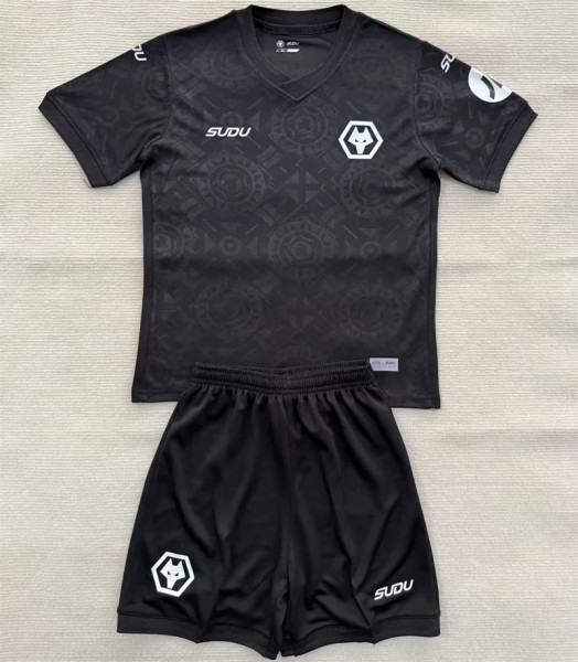 Kids kit 25-26 Wolverhampton Wanderers (Goalkeeper) Thailand Quality