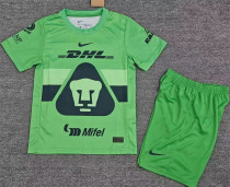 Kids kit 25-26 Pumas UNAM (Goalkeeper) Thailand Quality