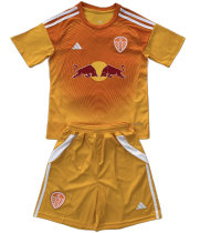 25-26 Leeds United (Goalkeeper) Set.Jersey & Short High Quality