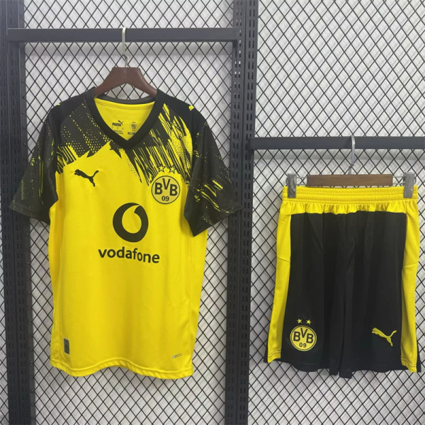 25-26 Borussia Dortmund home Set.Jersey & Short High Quality
