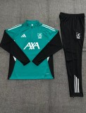 Young 25-26 Liverpool (Green) Sweater tracksuit set
