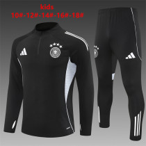 Young 25-26 Germany (black) Sweater tracksuit set