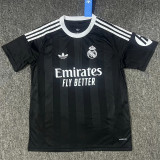 25-26 Real Madrid (Goalkeeper) Fans Version Thailand Quality
