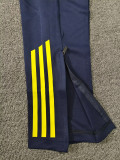 25-26 Leeds United Adult Sweater tracksuit set