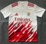 25-26 SL Benfica (Training clothes) Fans Version Thailand Quality