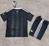 Kids kit 25-26 Liverpool (Goalkeeper) Thailand Quality