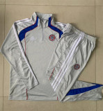 Young 25-26 Bayern München (light gray) Sweater tracksuit set