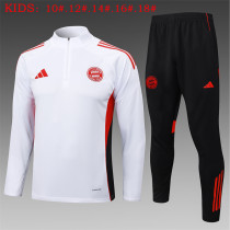 Young 25-26 Bayern München (white) Sweater tracksuit set