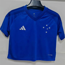 26-27 Cruzeiro home Football cheerleading squad